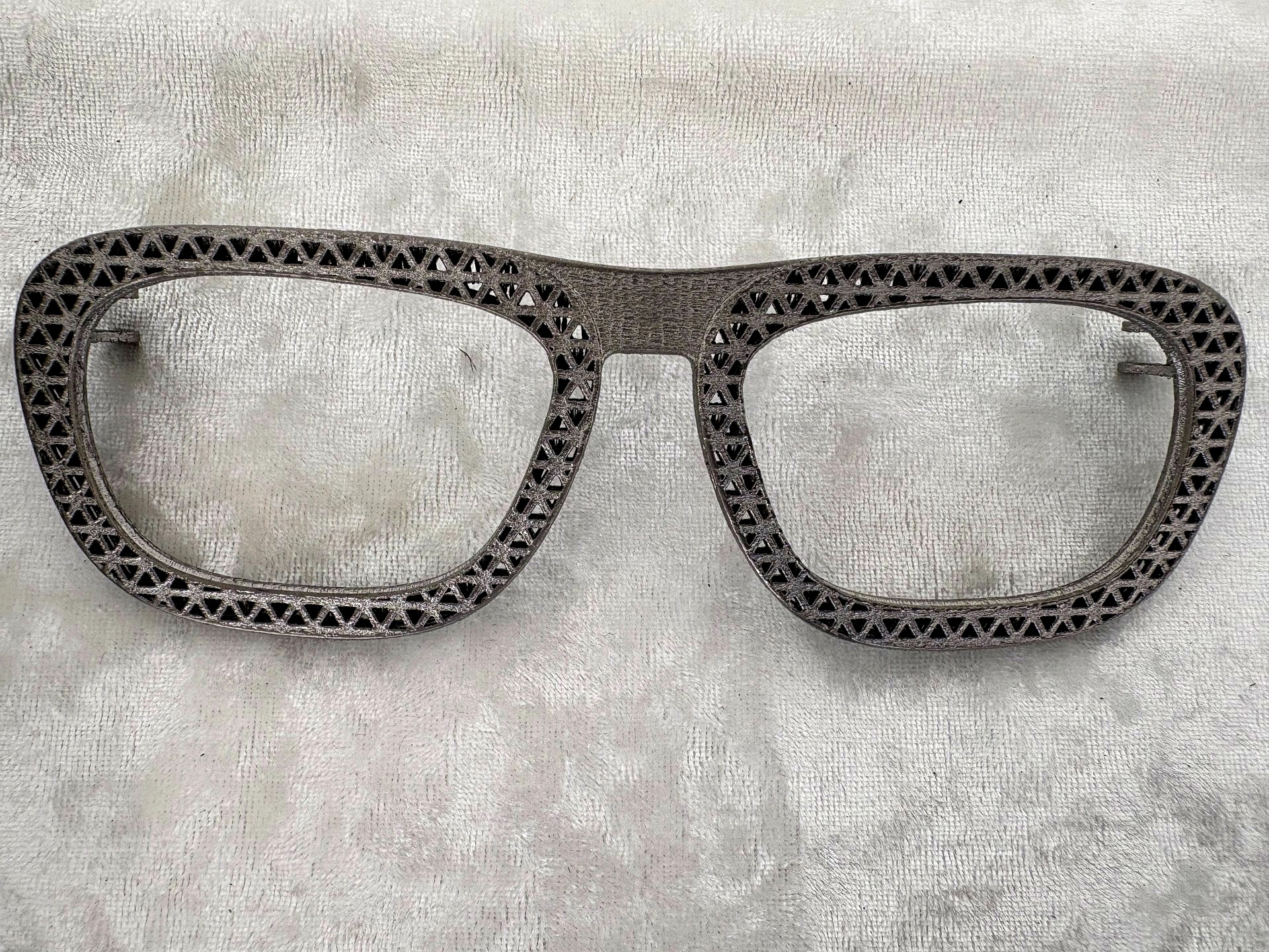Titanium 3D printed eyeglass frame